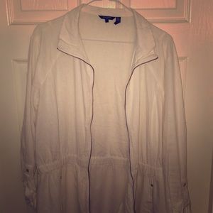 Chic white linen cargo sweater